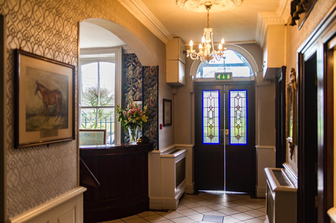 Blarney Castle Hotel Exterior photo